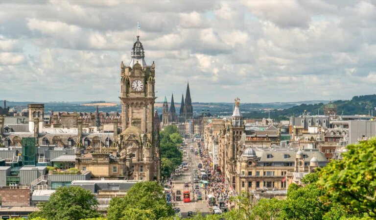 A view overlooking the Old Town of Edinburgh, Scotland