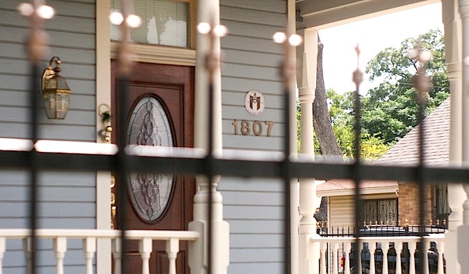 The front door of a hostel in Austin, Texas